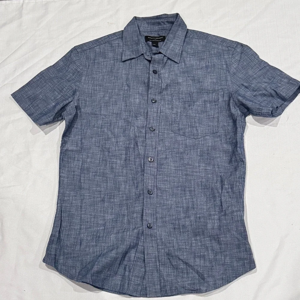 Banana Republic Button Down Shirt Mens S Short Sleeve Chambray Casual Preppy‎